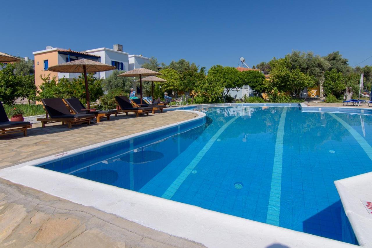 Anastasia Apartments Kampos Marathokampou Zewnętrze zdjęcie